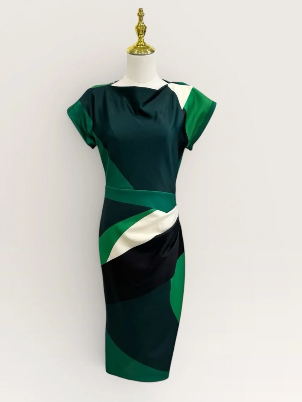 Donna Karen SHORT SLEEVE COLOR-BLOCK MIDI SHEATH DRESS GREEN SCUBA KNIT NWT SZ 2